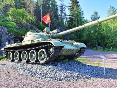 «Лучшее в Карелии: водопады, лес, уха и музей в скале» старт из Санкт-Петербурга